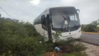 El camionero resultó ileso del percance