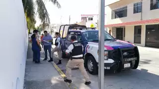 Los padres reportaron la desaparición a las líneas de emergencia, iniciando una búsqueda dentro y fuera del lugar.