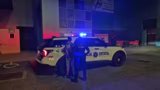 Detienen a masculino por presunto robo en supermercado