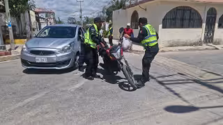 Accidente en Reforma y Participación Ciudadana deja daños materiales