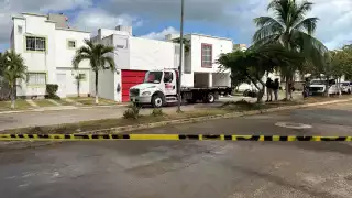 Catean domicilio presuntamente relacionado con el homicidio de un policía en Cancún