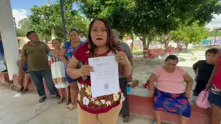 Regidora de Morena en Ukum acusa a funcionaria estatal de dividir al partido en Cancabchén.