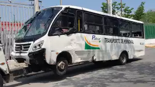 Solamente se registraron graves daños en el autobús