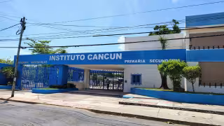 Descartan explosión en La Salle de Cancún; acumulación de gases moviliza a cuerpos de emergencia