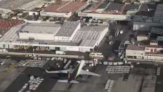 Roban avión del AICM