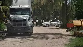 Ejecutan a maquinista en Escárcega de varios disparos; atacantes escaparon