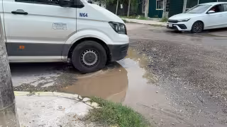 Vecinos denuncian abandono de calles en El Tajonal; lluvias agravan el problema