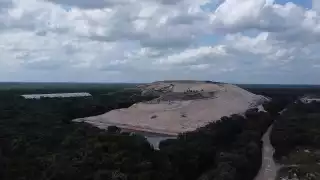 Alcaldesa de Cancún, Ana Paty Peralta, minimiza la urgencia de un nuevo relleno sanitario