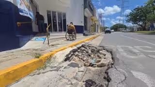 Las recientes lluvias empeoraron el estado de las vialidades en la capital.