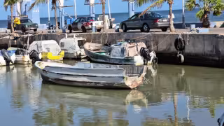 Escasa vigilancia facilita robo de barcos ribereños