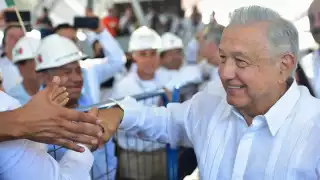 Presidente AMLO encabeza conmemoración del Día Internacional del Trabajo