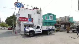 Bomberos controlan una fuga de gas en Ciudad del Carmen