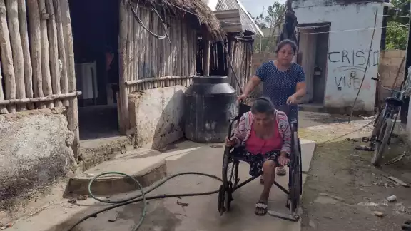 Paulina C.C. de 68 años, quien es originaria de la comunidad indígena de Yoactún, pide la intervención de la instancia correspondiente.
Paulina C.C. de 68 años, quien es originaria de la comunidad indígena de Yoactún, pide la intervención de la instancia correspondiente.