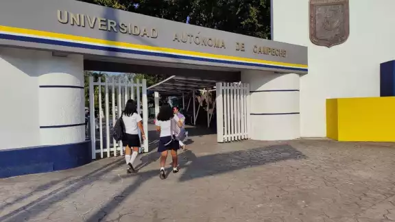 La Universidad Autónoma de Campeche retomó clases este jueves La Universidad Autónoma de Campeche retomó clases este jueves
