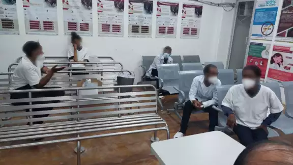 Los migrantes cubanos ya están iniciando el proceso de regularización Los migrantes cubanos ya están iniciando el proceso de regularización