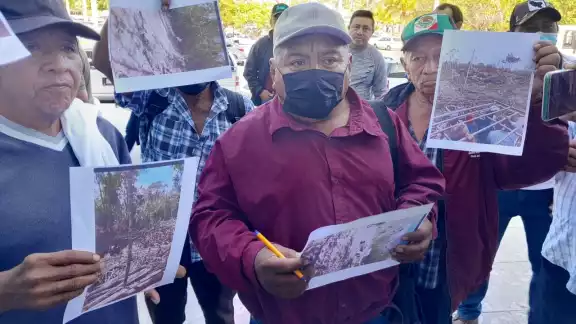 Los ejidatarios de 5 de Febrero en Champotón pidieron la intervensión de Layda Sansores Los ejidatarios de 5 de Febrero en Champotón pidieron la intervensión de Layda Sansores