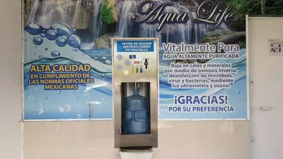 El llenado de garrafón completo está en 10 pesos en la capital del Estado El llenado de garrafón completo está en 10 pesos en la capital del Estado