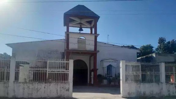 Cámaras de vigilancia habrían captado el robo a la capilla Cámaras de vigilancia habrían captado el robo a la capilla
