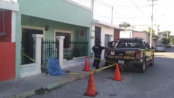 Autoridades acordonaron el área en espera del levantamiento del cuerpo Autoridades acordonaron el área en espera del levantamiento del cuerpo