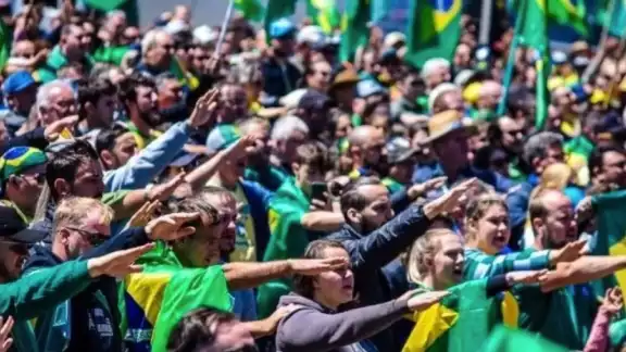 Bolsonaristas se rebelan contra las elecciones y exigen un golpe de estado contra Lula da Silva