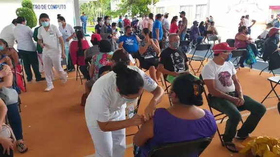 Este apoyo económico lo podrán recibir hombres y mujeres, ya sea de la cabecera municipal o de cualquier comisaria Este apoyo económico lo podrán recibir hombres y mujeres, ya sea de la cabecera municipal o de cualquier comisaria