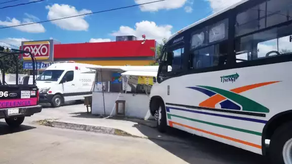 El camión quedó a disposición de la Fiscalía de Campeche El camión quedó a disposición de la Fiscalía de Campeche