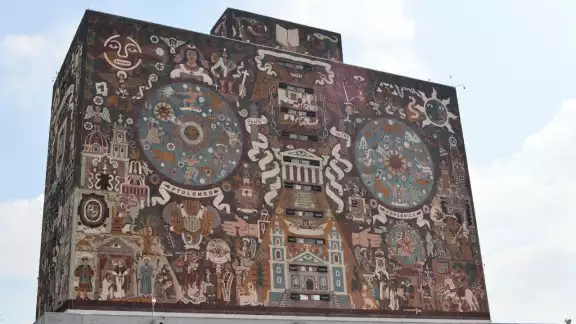 La UNAM es una de las instituciones con más demanda por los aspirantes que desean cursar el nivel medio y superior de su formación académica La UNAM es una de las instituciones con más demanda por los aspirantes que desean cursar el nivel medio y superior de su formación académica