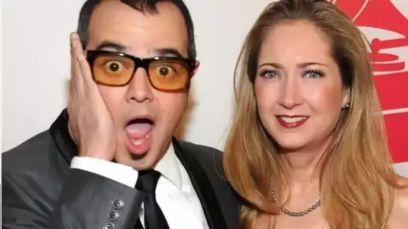 Alex Syntek conquistó a su esposa cuando ella era menor de edad Alex Syntek conquistó a su esposa cuando ella era menor de edad