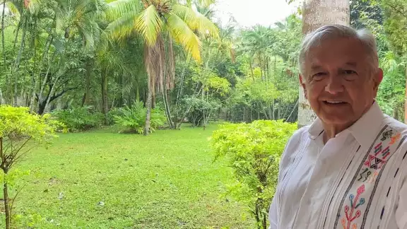 AMLO llega a Chiapas previo a Encuentro de Palenque AMLO llega a Chiapas previo a Encuentro de Palenque