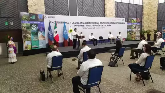 El documento fue entregado por el gobernador Mauricio Vila fue recibido por Zurab Pololikashvili, representante del Organización Mundial de Turismo El documento fue entregado por el gobernador Mauricio Vila fue recibido por Zurab Pololikashvili, representante del Organización Mundial de Turismo