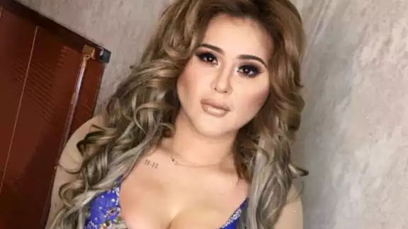 Gomita busca tener un embarazo in vitro