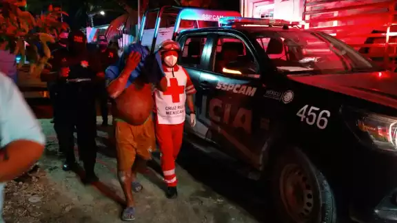 La mujer indicó que interpondría su forma al demandante el Centro de Justicia para la mujer
