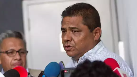 Mario Escobar, papá de Debanhi, pidió solución a las autoridades sobre la violencia que viven las mujeres Mario Escobar, papá de Debanhi, pidió solución a las autoridades sobre la violencia que viven las mujeres