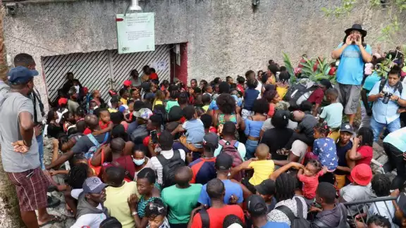 Migrantes latinoamericanos pidieron ayuda al Gobierno de México Migrantes latinoamericanos pidieron ayuda al Gobierno de México