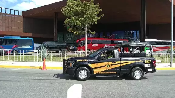 Elementos de la Secretaría de Seguridad Pública (SSP) realizan recorrido por las zonas aledañas al recinto Elementos de la Secretaría de Seguridad Pública (SSP) realizan recorrido por las zonas aledañas al recinto