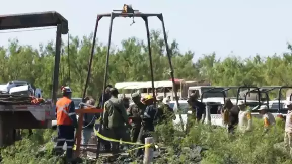 Comenzarán las acciones de búsqueda y rescate de mineros en Coahuila Comenzarán las acciones de búsqueda y rescate de mineros en Coahuila