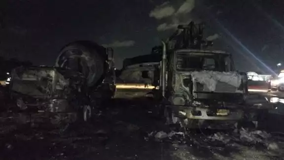 Las autoridades investigan si el incendio fue provocado Las autoridades investigan si el incendio fue provocado