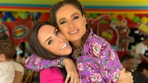 Pese a que Inés Gómez Mont tiene pendiente con la justicia, así apareció en las redes sociales de Galilea Montijo
