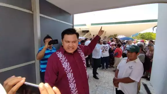 El diputado Héctor Malavé es acusado por agresiones