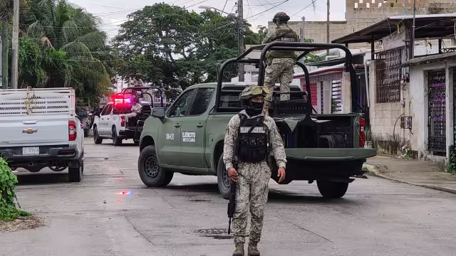 Autoridades federales brindaron apoyo perimetral.