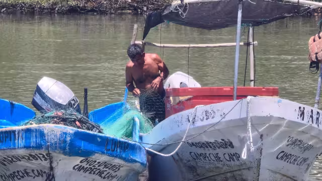 Lancha “Lizet” y “Teresita” víctimas de asaltos en el mar