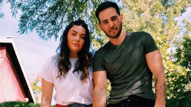 La cantante Yuridia hizo enojar a su esposo, luego de que se encontraba en un carro que era manejado por su esposo Matías