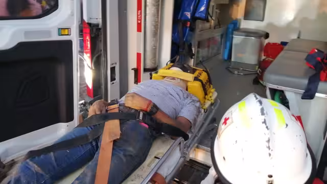 El hombre fue llevado al hospital, aunque de nada sirvió