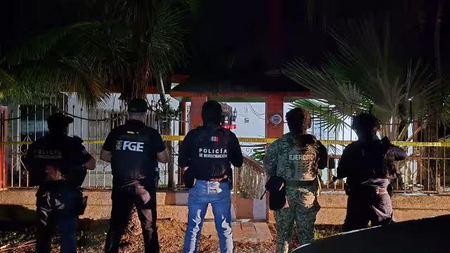 En Chunhuhub y Chetumal, los agentes aseguraron presunta cocaína y marihuana