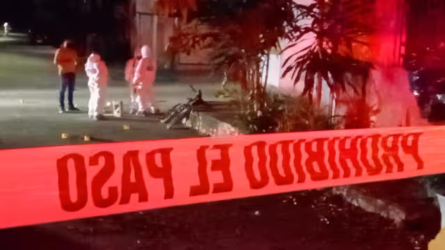 La policía acordonó la zona