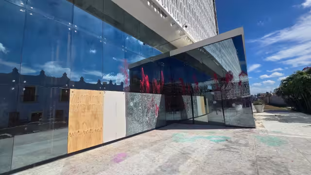 Del reclamo a los disturbios: 14 detenidas tras manifestación del 8M en Campeche