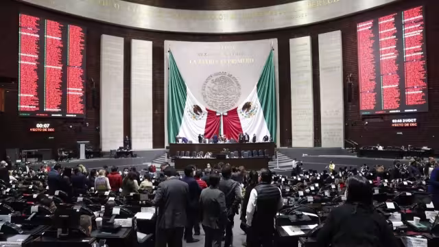 Durante este miércoles se discutió la ley y fue aprobada y apoyada por la bancada de Morena.