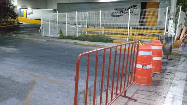 El cierre de vialidades es una de las medidas contra COVID-19