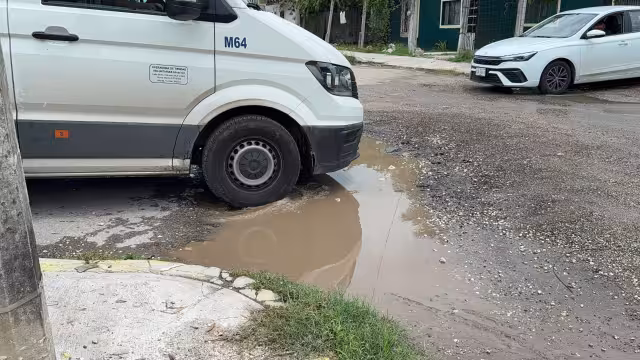 Vecinos denuncian abandono de calles en El Tajonal; lluvias agravan el problema