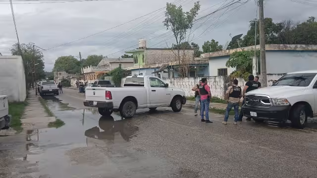 Aseguran droga, dinero y aparatos electrónicos durante cateo en Escárcega